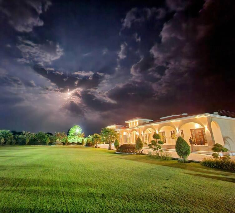 Bundeli Kothi - A Unique *