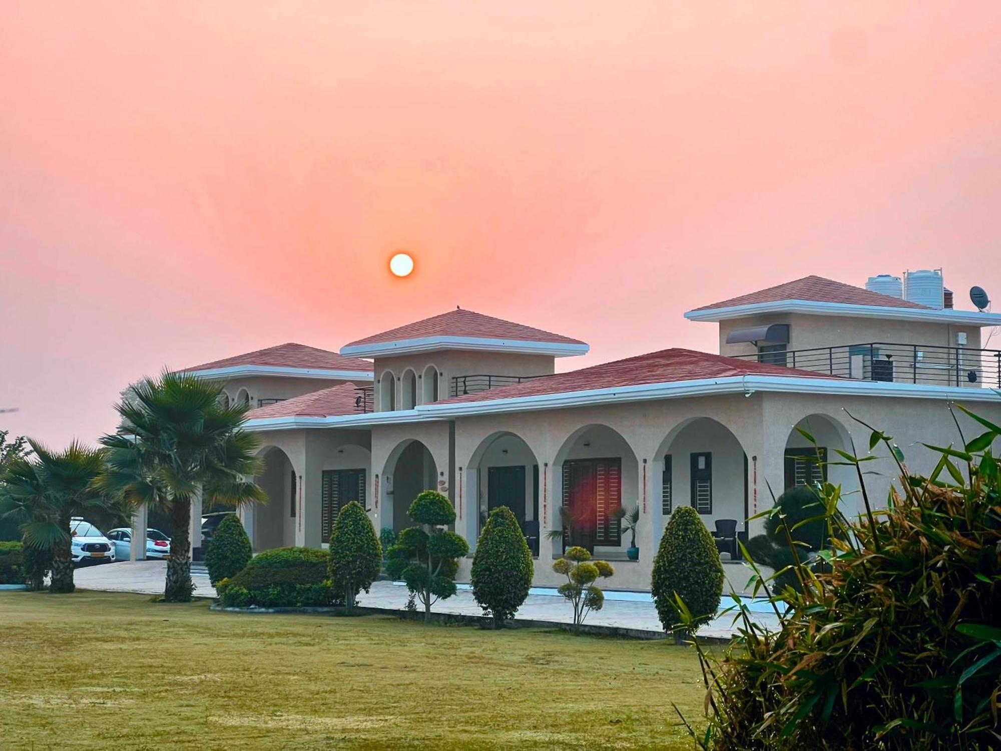 Bundeli Kothi - A Unique *